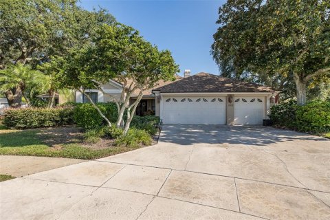 House in Odessa, Florida 5 bedrooms, 277.96 sq.m. № 1852637 - photo 4