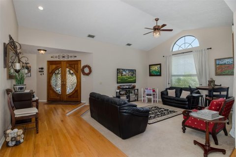 House in Odessa, Florida 5 bedrooms, 277.96 sq.m. № 1852637 - photo 18