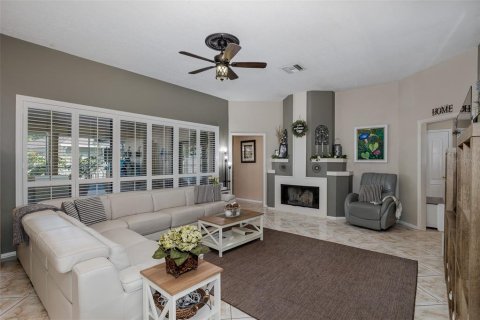 House in Odessa, Florida 5 bedrooms, 277.96 sq.m. № 1852637 - photo 15