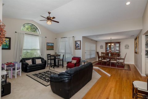 House in Odessa, Florida 5 bedrooms, 277.96 sq.m. № 1852637 - photo 17
