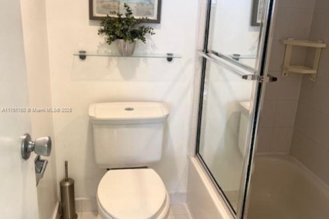Condominio en venta en Aventura, Florida, 1 dormitorio, 70.14 m2 № 1860713 - foto 13