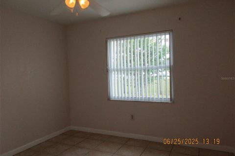 House in Kissimmee, Florida 3 bedrooms, 131.92 sq.m. № 1802222 - photo 18