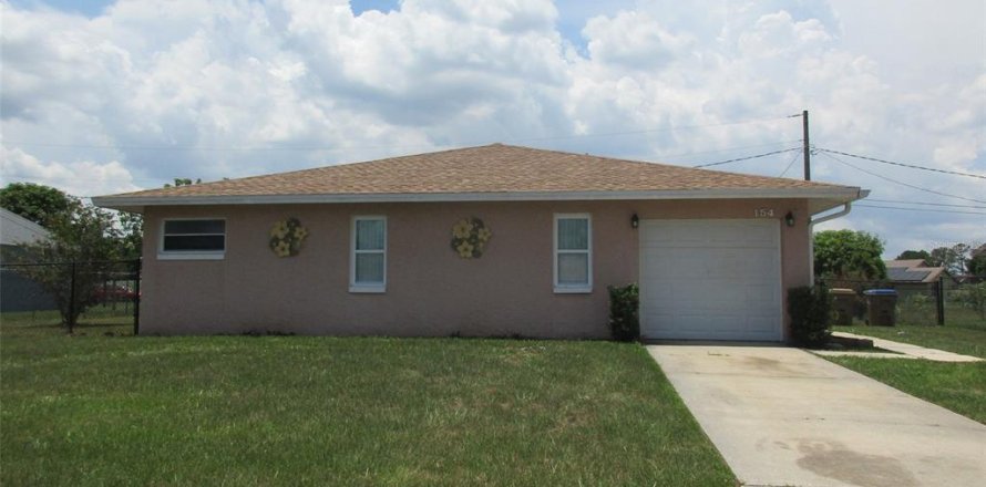 Villa ou maison à Kissimmee, Floride 3 chambres, 131.92 m2 № 1802222