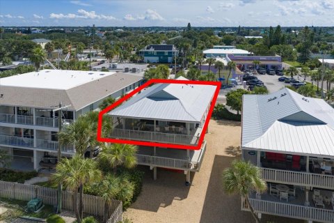 Condo in Indian Rocks Beach, Florida, 2 bedrooms  № 2396325 - photo 5