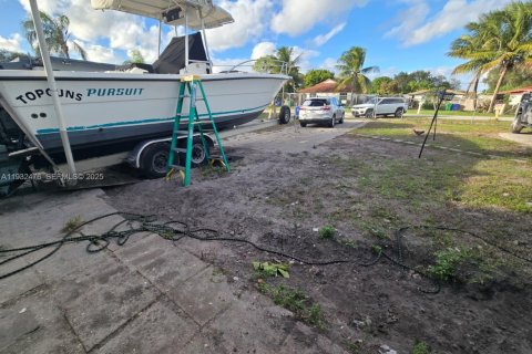 Купить виллу или дом в Мирамар, Флорида 2 спальни, 64.29м2, № 1990851 - фото 11