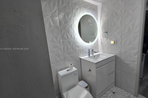 Купить виллу или дом в Мирамар, Флорида 2 спальни, 64.29м2, № 1990851 - фото 6