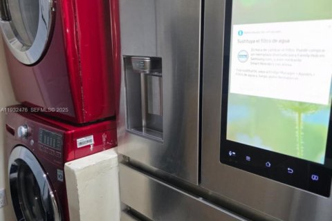 Купить виллу или дом в Мирамар, Флорида 2 спальни, 64.29м2, № 1990851 - фото 8