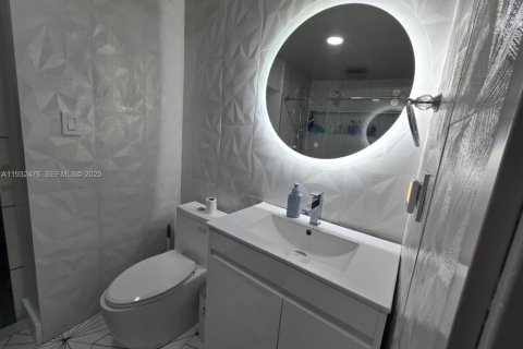 Купить виллу или дом в Мирамар, Флорида 2 спальни, 64.29м2, № 1990851 - фото 7