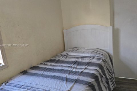 Купить виллу или дом в Мирамар, Флорида 2 спальни, 64.29м2, № 1990851 - фото 3