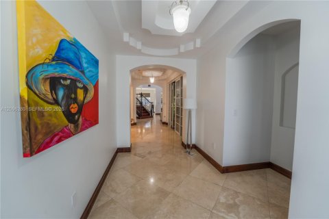 Villa ou maison à vendre à Doral, Floride: 5 chambres, 351.17 m2 № 2389499 - photo 6