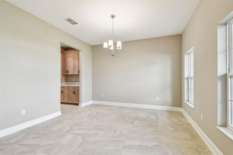 Villa ou maison à vendre à Land O' Lakes, Floride: 5 chambres, 308.06 m2 № 1510390 - photo 6