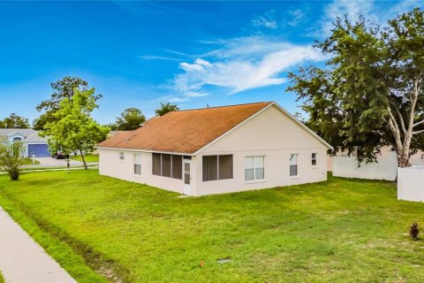 Casa en venta en Kissimmee, Florida, 3 dormitorios, 144.09 m2 № 2098272 - foto 15
