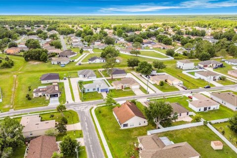 Casa en venta en Kissimmee, Florida, 3 dormitorios, 144.09 m2 № 2098272 - foto 18