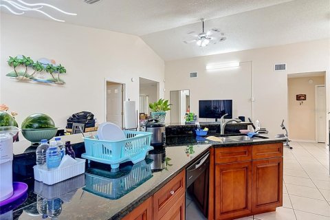 Casa en venta en Kissimmee, Florida, 3 dormitorios, 144.09 m2 № 2098272 - foto 7