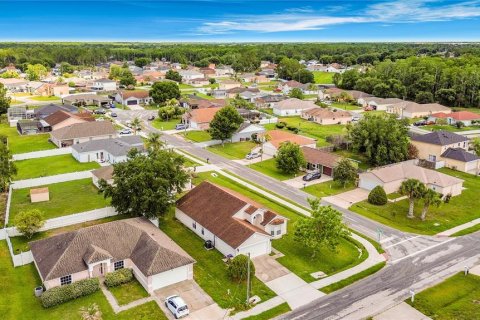Casa en venta en Kissimmee, Florida, 3 dormitorios, 144.09 m2 № 2098272 - foto 21