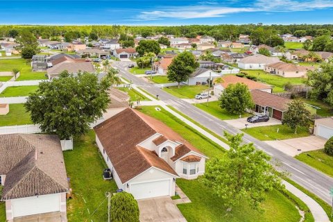 Casa en venta en Kissimmee, Florida, 3 dormitorios, 144.09 m2 № 2098272 - foto 17