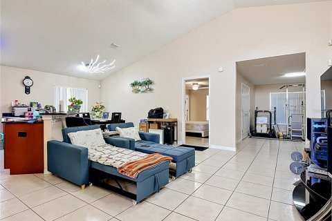 Casa en venta en Kissimmee, Florida, 3 dormitorios, 144.09 m2 № 2098272 - foto 2
