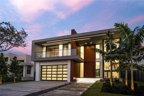 Villa ou maison à Fort Lauderdale, Floride 4 chambres, 370.31 m2 № 2288618