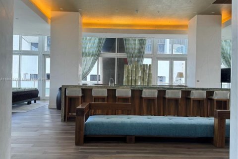 Condominio en venta en Miami, Florida, 1 dormitorio, 78.5 m2 № 2154614 - foto 30