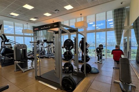 Condominio en venta en Miami, Florida, 1 dormitorio, 78.5 m2 № 2154614 - foto 29