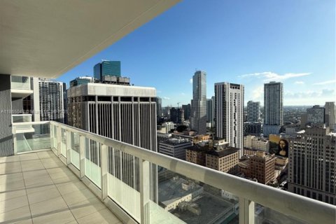 Condominio en venta en Miami, Florida, 1 dormitorio, 78.5 m2 № 2154614 - foto 3