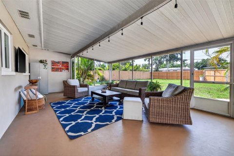 Villa ou maison à vendre à Saint Petersburg, Floride: 3 chambres, 126.63 m2 № 2150818 - photo 30