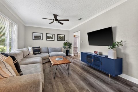 Villa ou maison à vendre à Saint Petersburg, Floride: 3 chambres, 126.63 m2 № 2150818 - photo 7