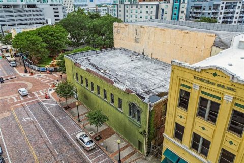 Commercial property in Tampa, Florida 899.67 sq.m. № 2102067 - photo 12