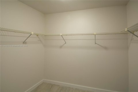 Condo in Davie, Florida, 2 bedrooms  № 1836326 - photo 14