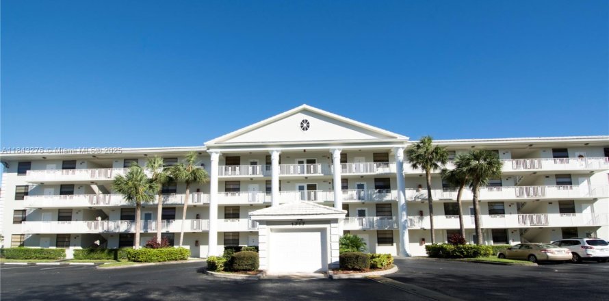Condo in Davie, Florida, 2 bedrooms № 1836326