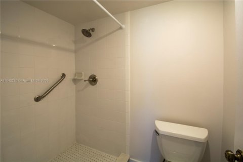 Condo in Davie, Florida, 2 bedrooms  № 1836326 - photo 20