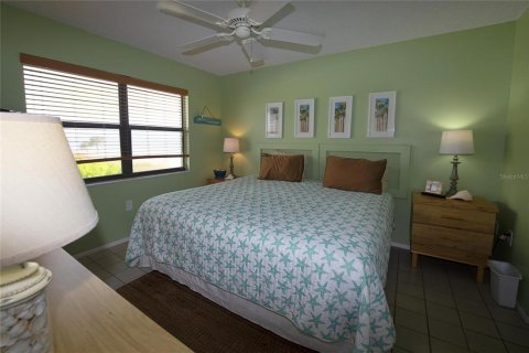 Studio in the Condo in New Smyrna Beach, Florida  № 2108448 - photo 5