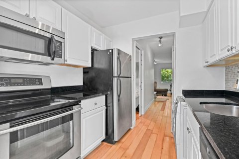 Condominio en venta en Miami Beach, Florida, 1 dormitorio, 39.58 m2 № 2084327 - foto 10