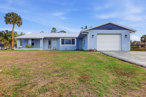 Villa ou maison à North Port, Floride 4 chambres, 142.79 m2 № 2100075