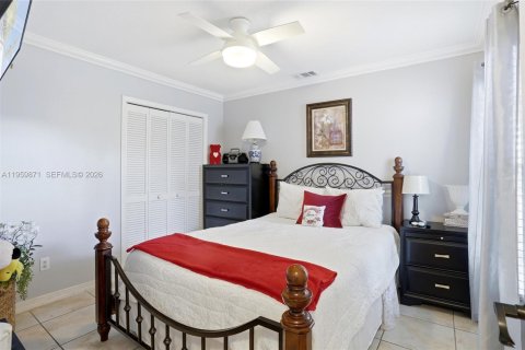 House in Orlando, Florida 3 bedrooms, 128.48 sq.m. № 2080687 - photo 21