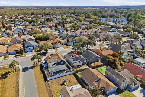 House in Orlando, Florida 3 bedrooms, 128.48 sq.m. № 2080687 - photo 30