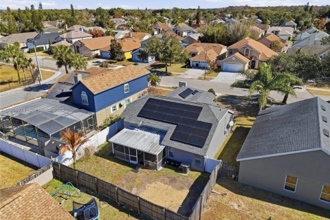 House in Orlando, Florida 3 bedrooms, 128.48 sq.m. № 2080687 - photo 27