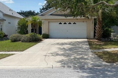 Casa en alquiler en Valrico, Florida, 3 dormitorios, 119.19 m2 № 1906847 - foto 1