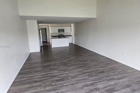 Купить виллу или дом в Лихай-Эйкерс, Флорида 3 спальни, № 1964078 - фото 6