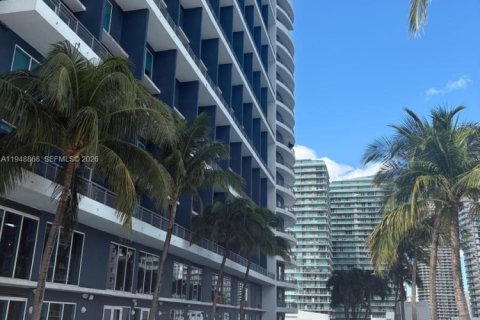 Condo in Miami, Florida, 1 bedroom  № 2153002 - photo 27