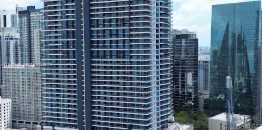 Condo in Miami, Florida, 1 bedroom  № 2153002