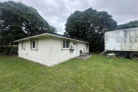 Villa ou maison à louer à Miami, Floride: 1 chambre, 83.61 m2 № 1976278 - photo 2