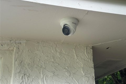 Villa ou maison à louer à Miami, Floride: 1 chambre, 83.61 m2 № 1976278 - photo 13