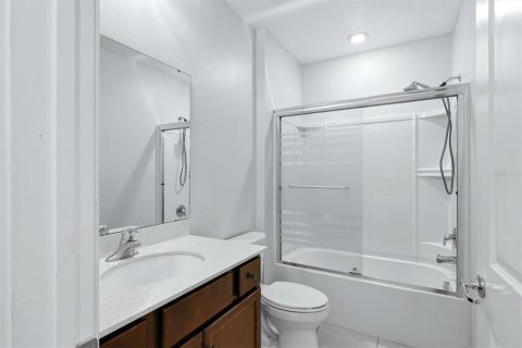 House in Parrish, Florida 4 bedrooms, 204.85 sq.m. № 2239672 - photo 27
