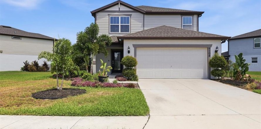 House in Parrish, Florida 4 bedrooms, 204.85 sq.m. № 2239672