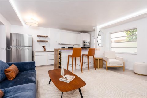 Apartment in Miami Beach, Florida 1 bedroom, 54.81 sq.m. № 2153811 - photo 2