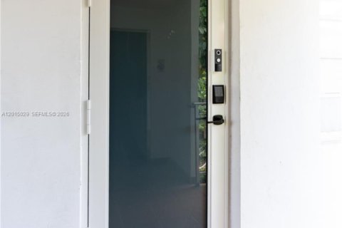 Apartment in Miami Beach, Florida 1 bedroom, 54.81 sq.m. № 2153811 - photo 30