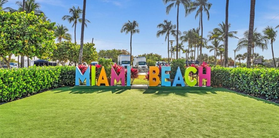 Condominio en Miami Beach, Florida, 1 dormitorio  № 1707301