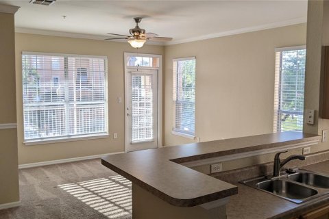Condo in Tampa, Florida, 1 bedroom  № 1796613 - photo 4