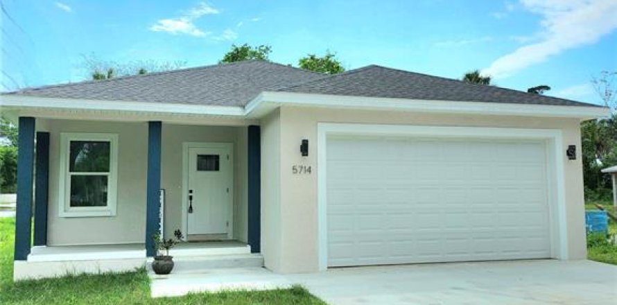 Casa en New Port Richey, Florida 3 dormitorios, 149.02 m2 № 1449062